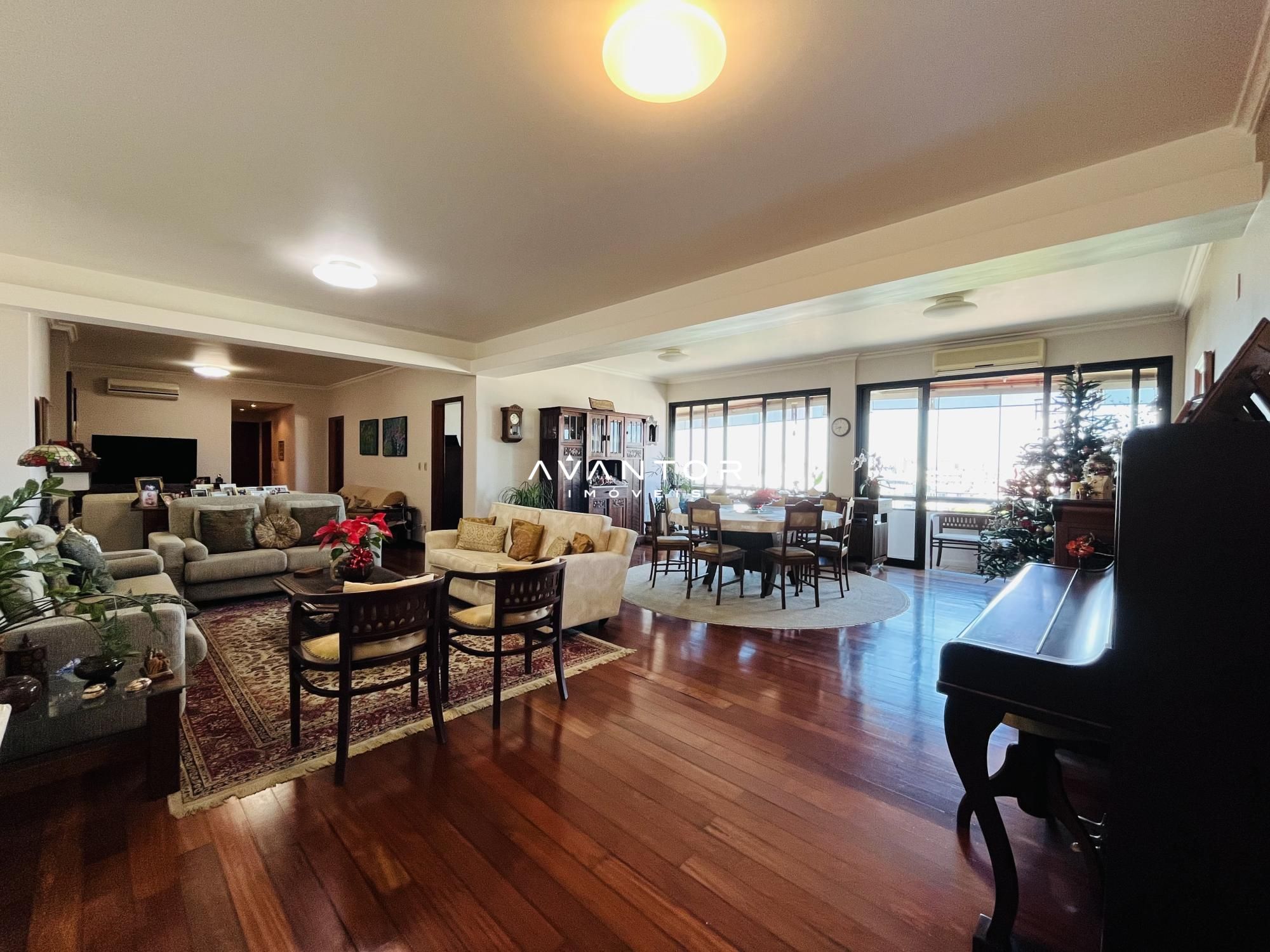Apartamento com 4 quartos à venda no Residencial Royal Palace, em Centro, Santa Maria/RS — foto 2 de 26