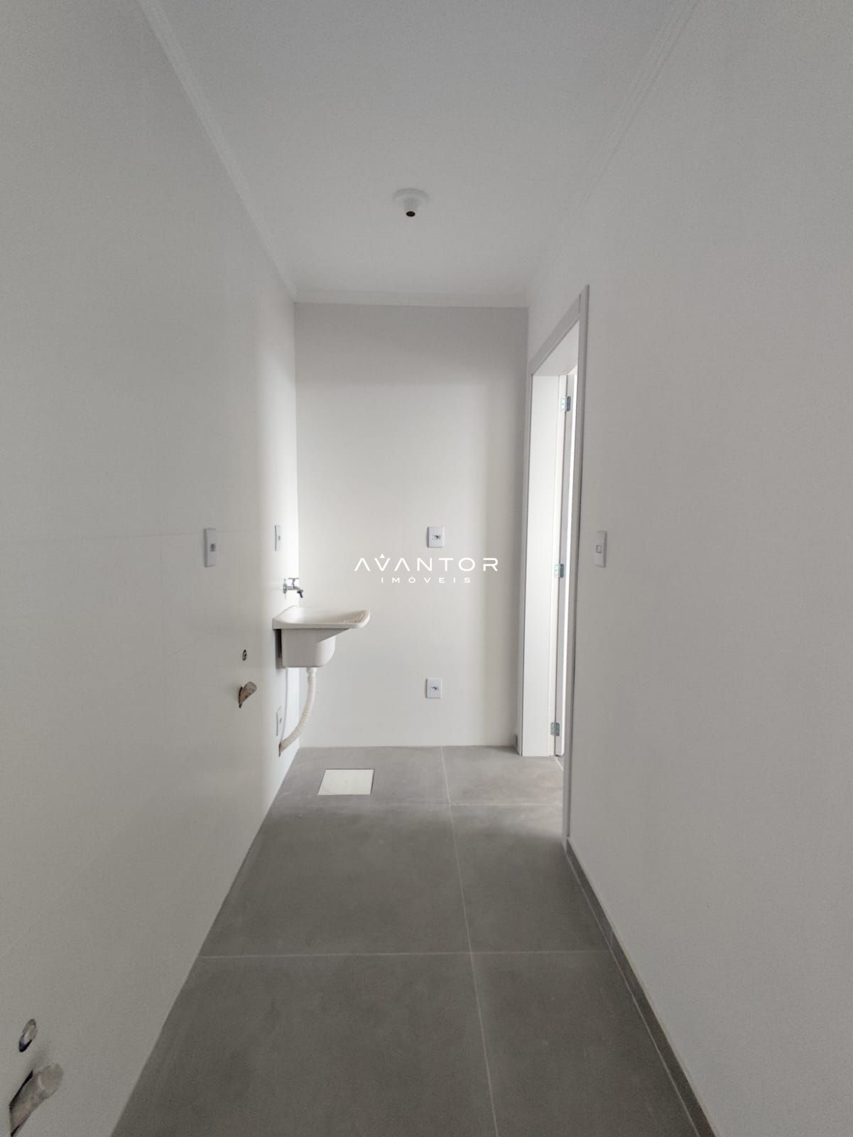 Apartamento com 1 quarto para alugar no Residencial Vô Nelci, em Camobi, Santa Maria/RS — foto 4 de 7
