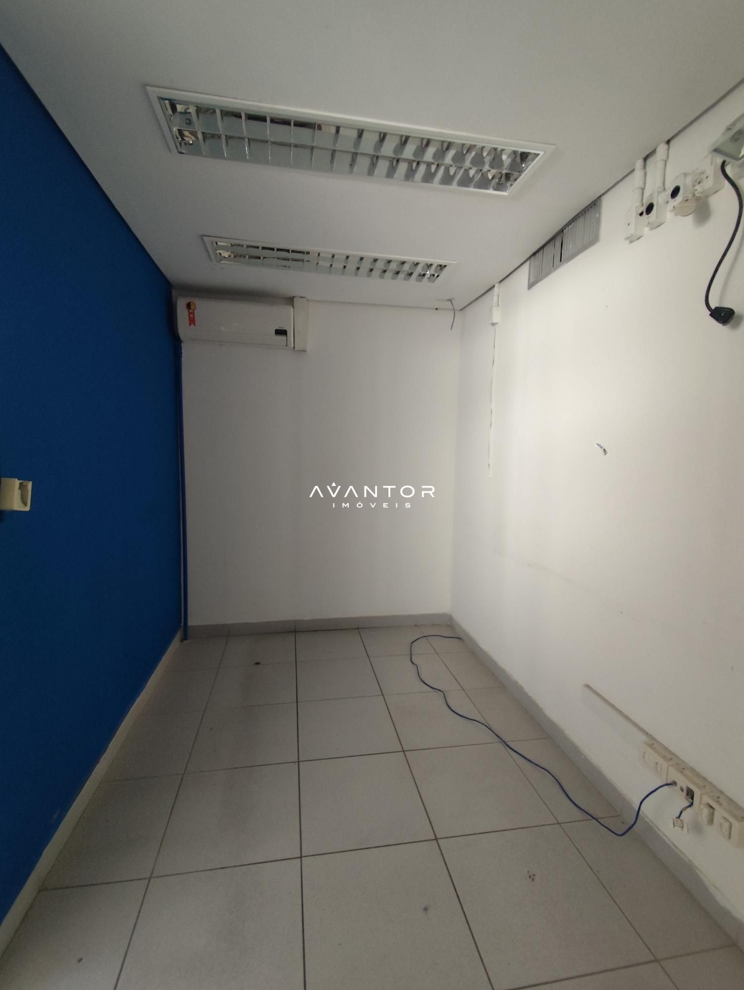 Prédio Comercial com 8 salas para alugar em Centro, Santa Maria/RS — foto 9 de 21