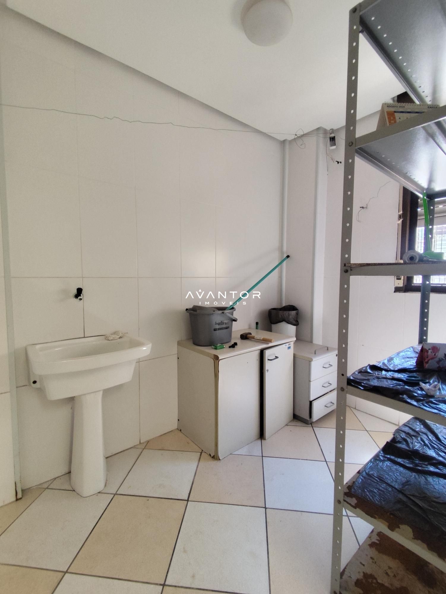 Prédio Comercial com 8 salas para alugar em Centro, Santa Maria/RS — foto 10 de 21