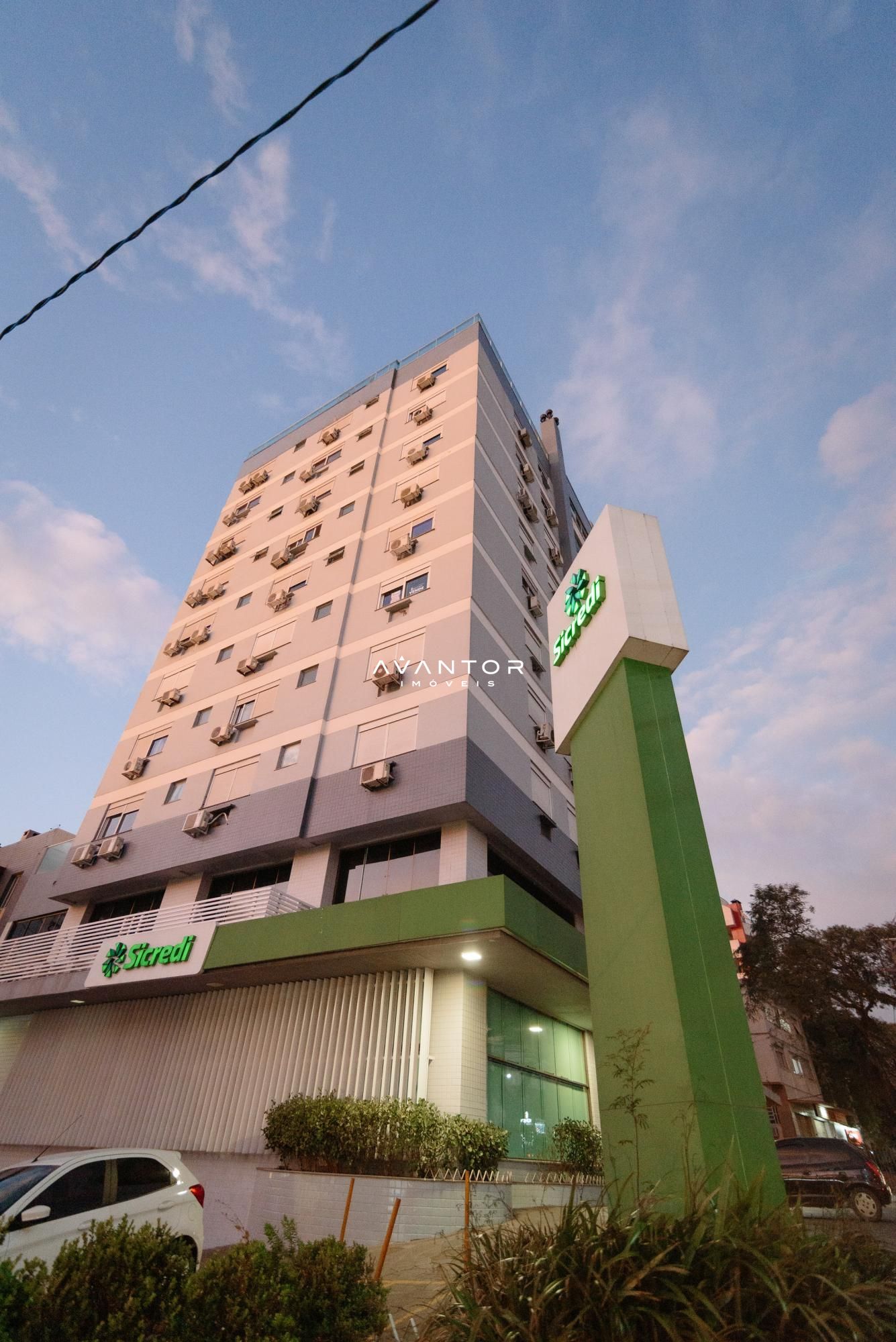 Apartamento com 3 quartos à venda no Edifício Costa Del Sol, em Centro, Santa Maria/RS — foto 2 de 32