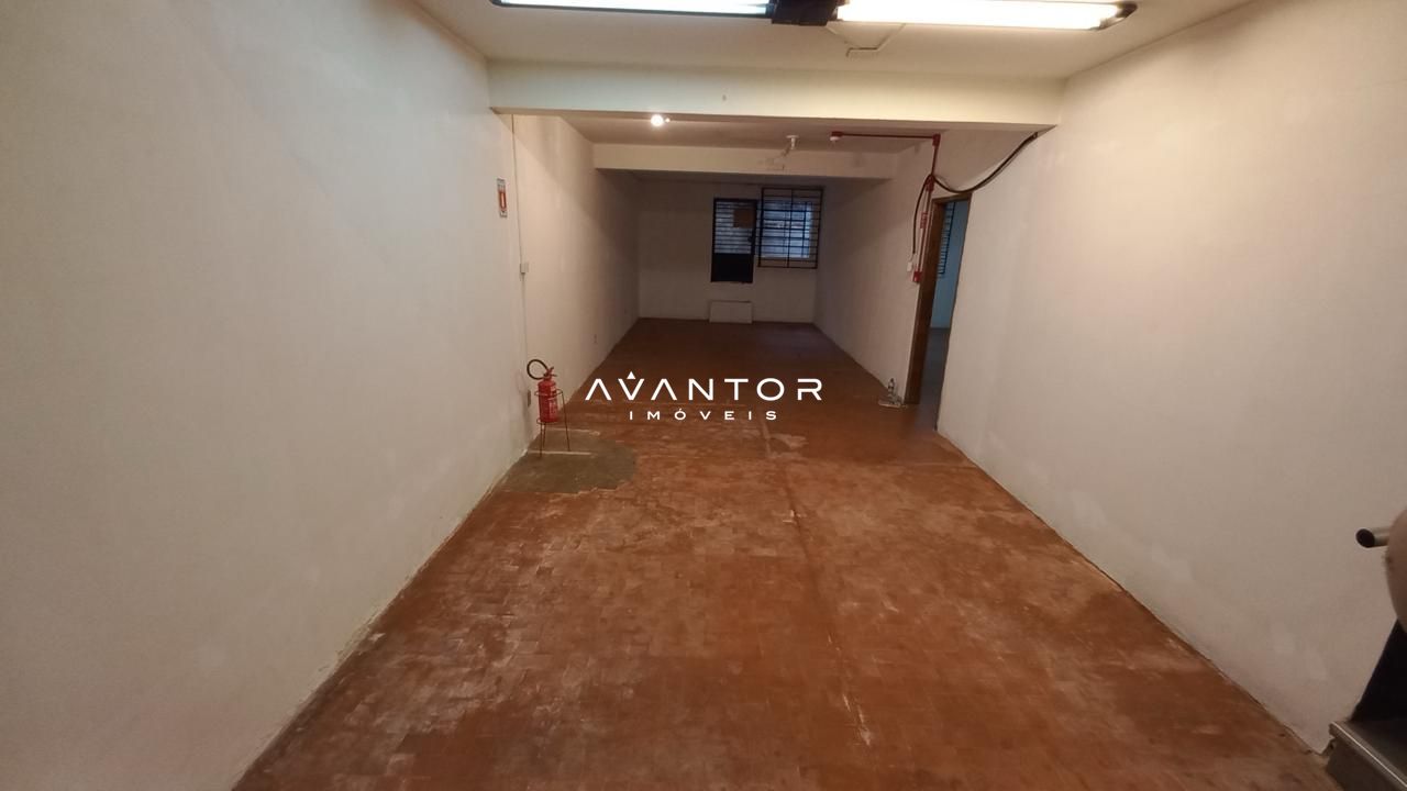 Loja com 3 salas para alugar em Centro, Santa Maria/RS — foto 2 de 5