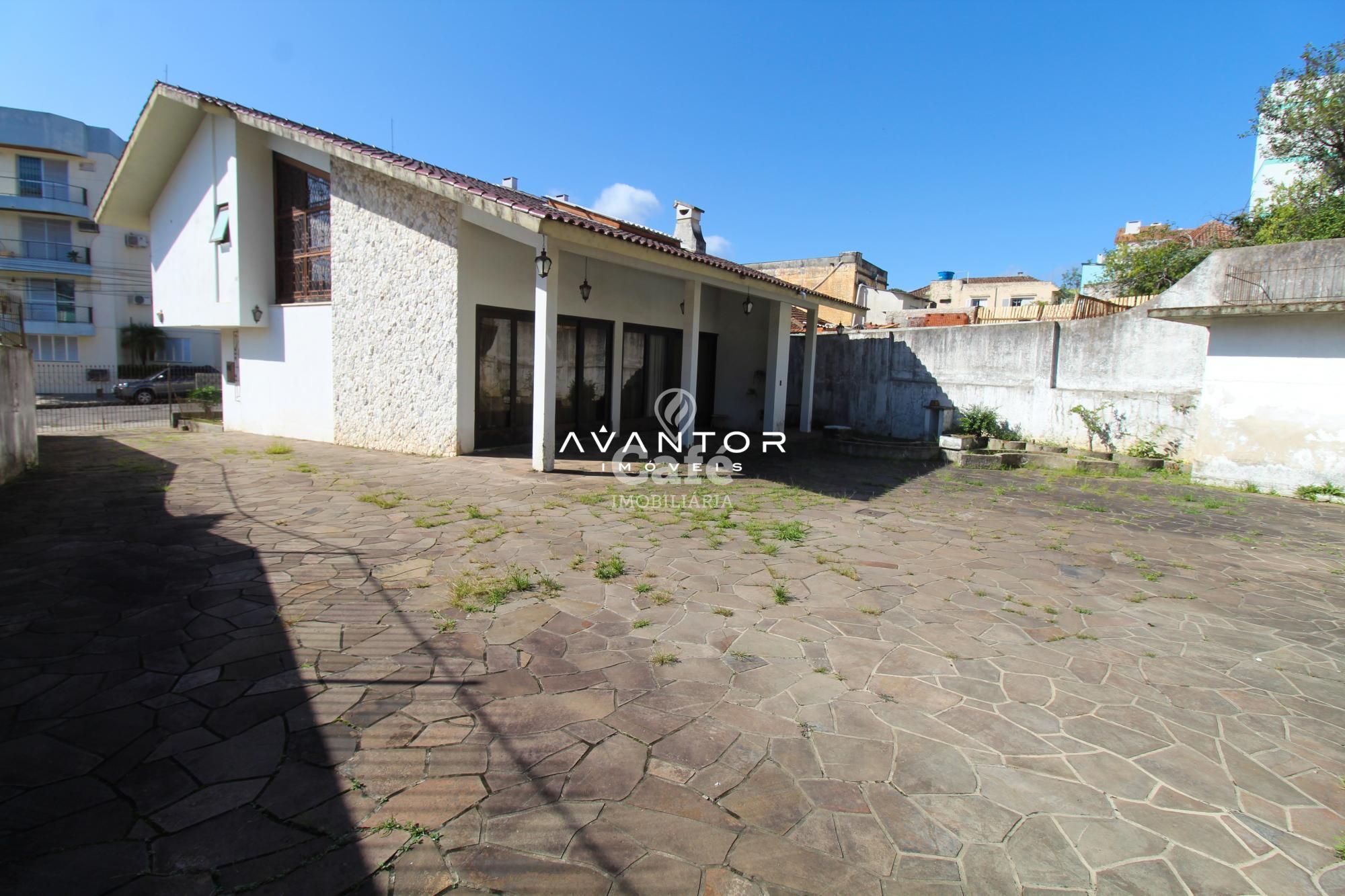 Casa/Terreno localizada em ótimo bairro de Santa Maria/RS — Casa com 5 quartos à venda em Centro, Santa Maria/RS