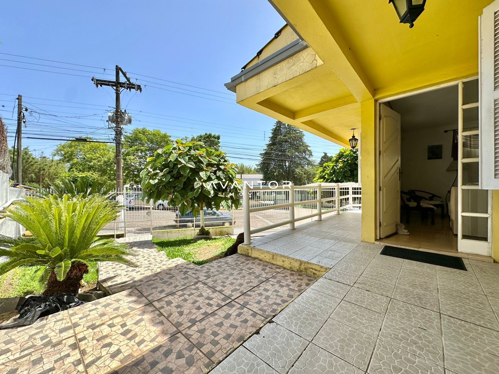 Casa com 4 quartos à venda em Nossa Senhora das Dores, Santa Maria/RS — foto 2 de 57