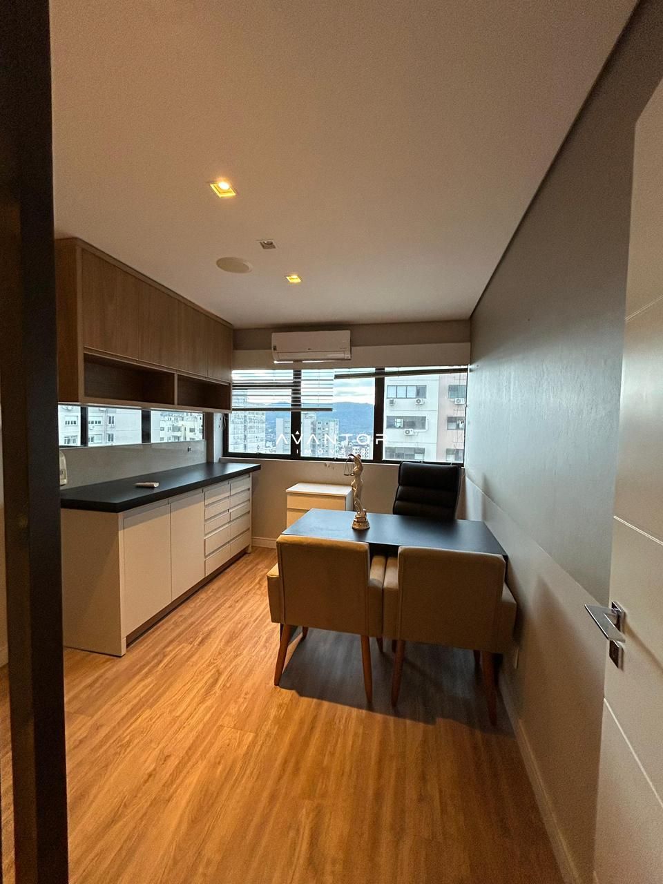 Sala Comercial com 2 salas à venda no Torre Gboex, em Centro, Santa Maria/RS — foto 4 de 10
