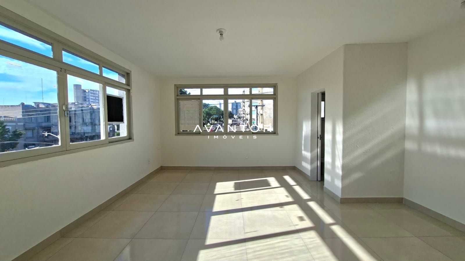 Sala Comercial com 1 sala à venda em Centro, Santa Maria/RS — foto 7 de 14