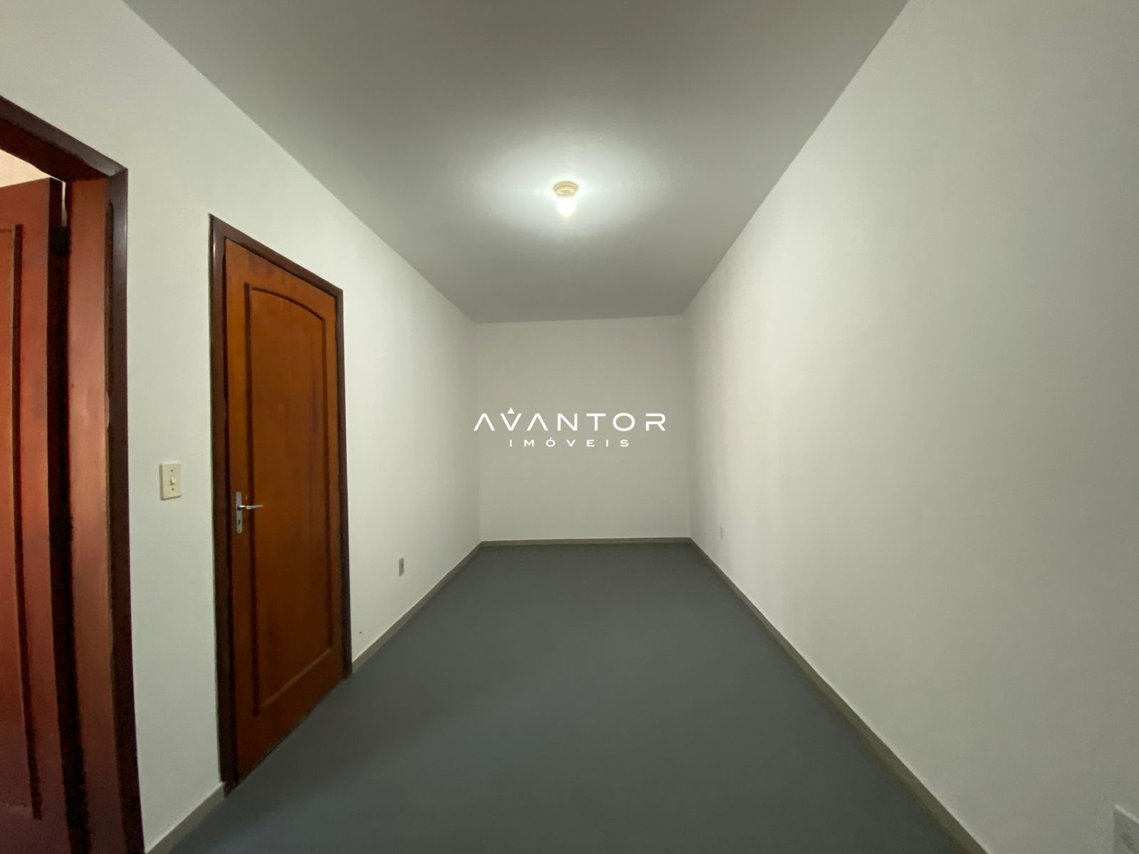 Casa Comercial com 5 salas para alugar em Menino Jesus, Santa Maria/RS — foto 50 de 90
