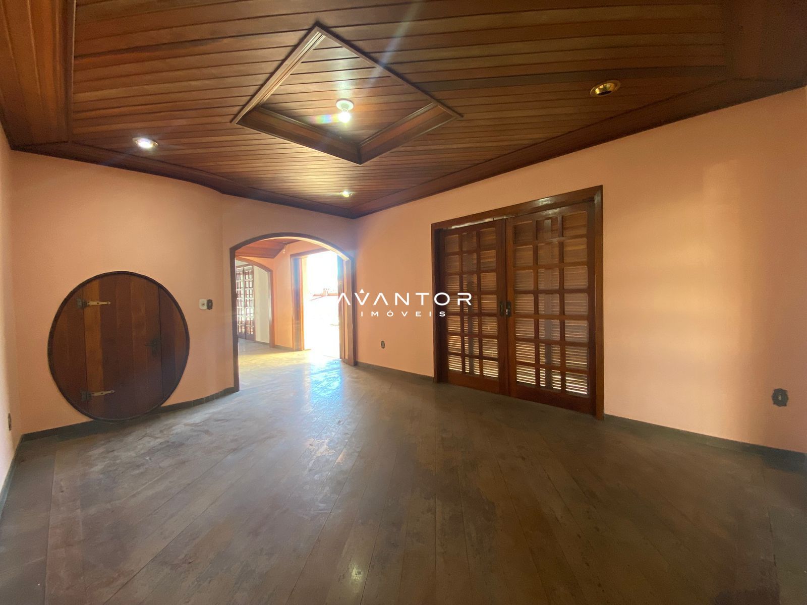 Casa Comercial com 5 salas para alugar em Menino Jesus, Santa Maria/RS — foto 81 de 90