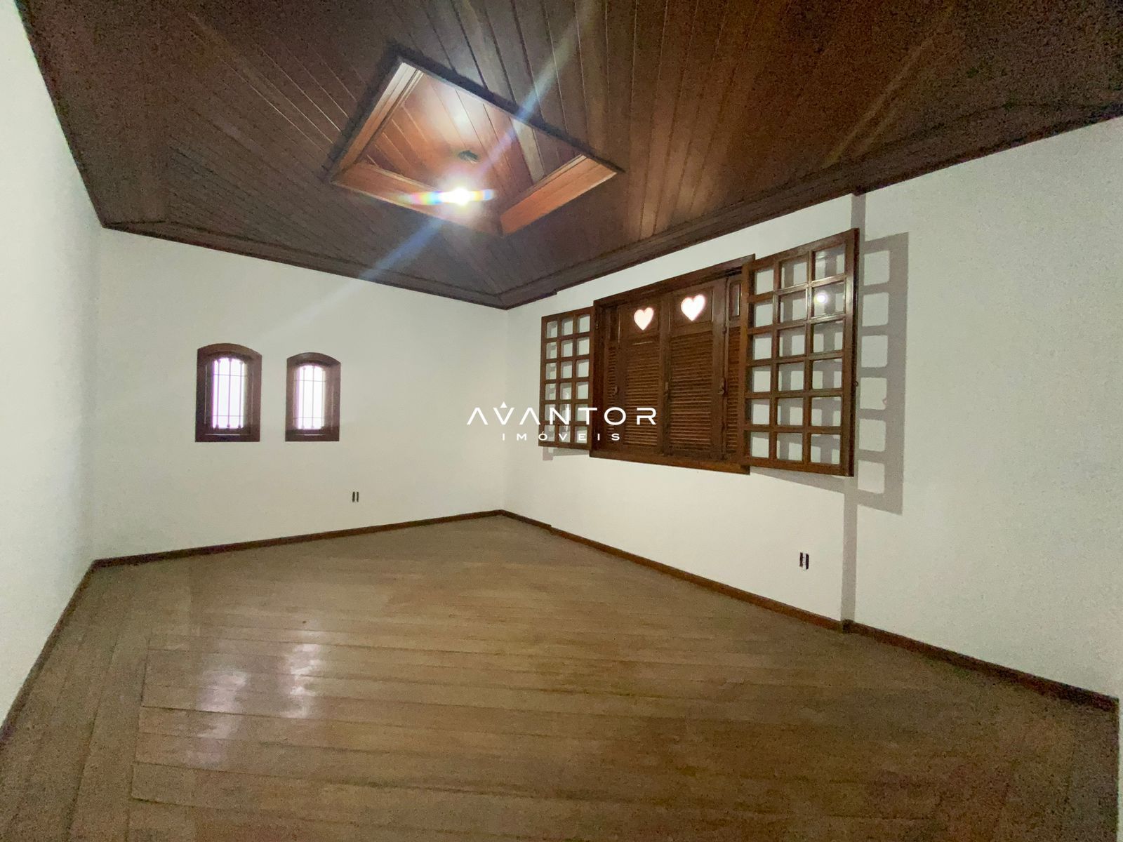 Casa Comercial com 5 salas para alugar em Menino Jesus, Santa Maria/RS — foto 86 de 90