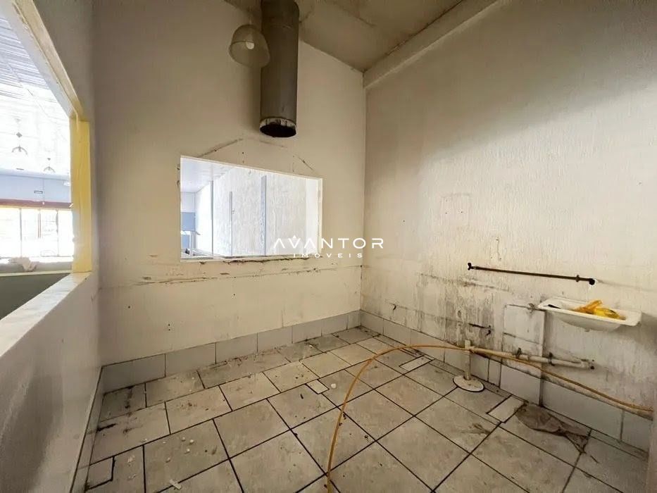 Pavilhão com 3 salas para alugar em Duque de Caxias, Santa Maria/RS — foto 21 de 23