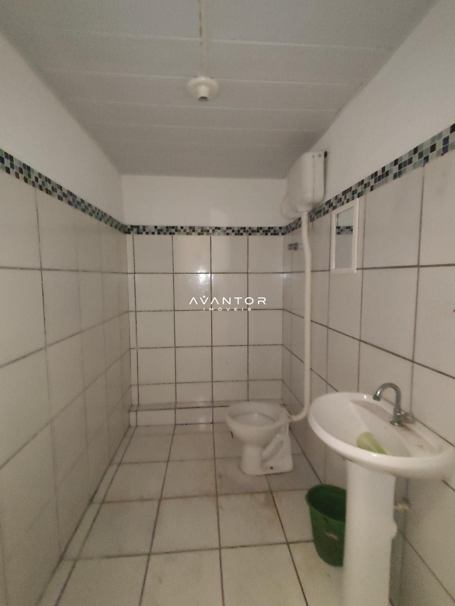 Pavilhão com 3 salas para alugar em Duque de Caxias, Santa Maria/RS — foto 18 de 23