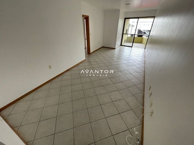 Apartamento com 3 quartos para alugar no Edifício Vina Del Mar, em Centro, Santa Maria/RS — foto 2 de 10