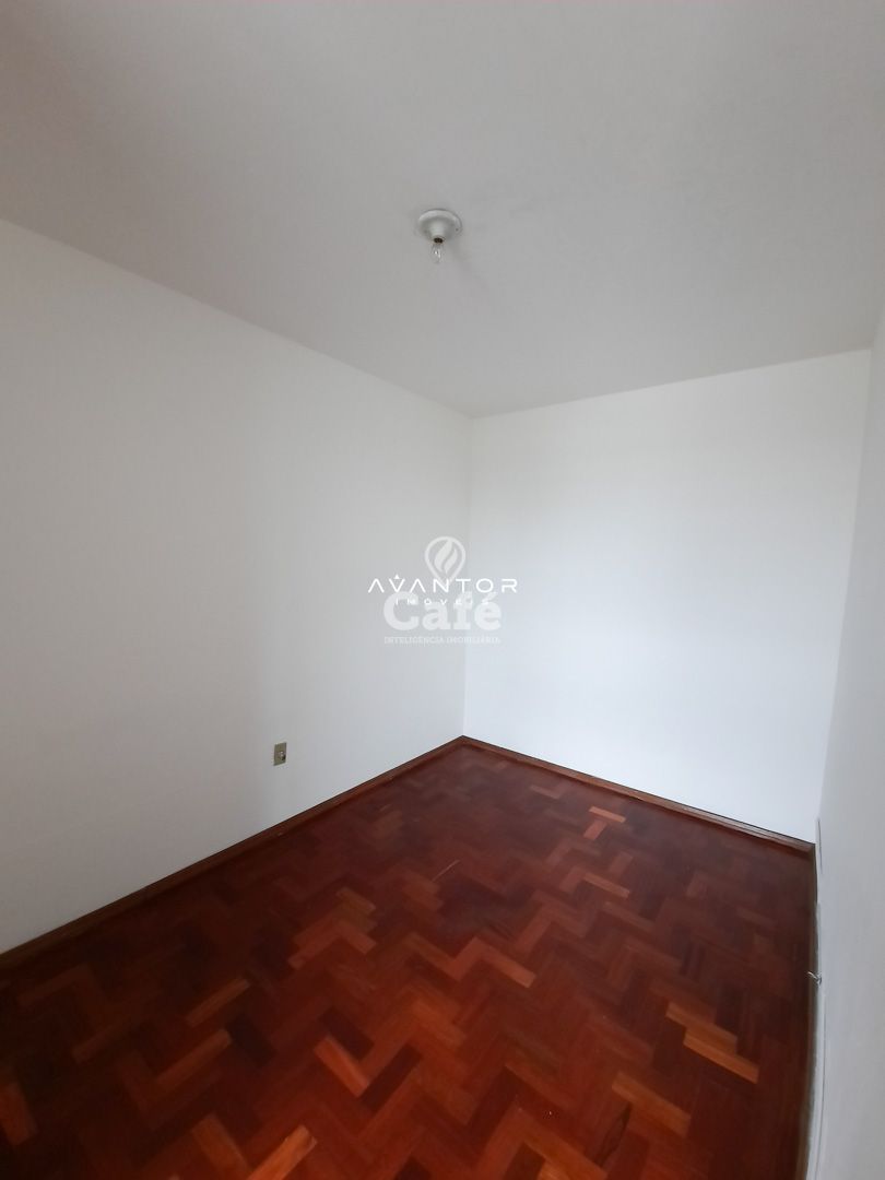 Apartamento com 3 quartos para alugar no Residencial Jurach, em Patronato, Santa Maria/RS — foto 13 de 16
