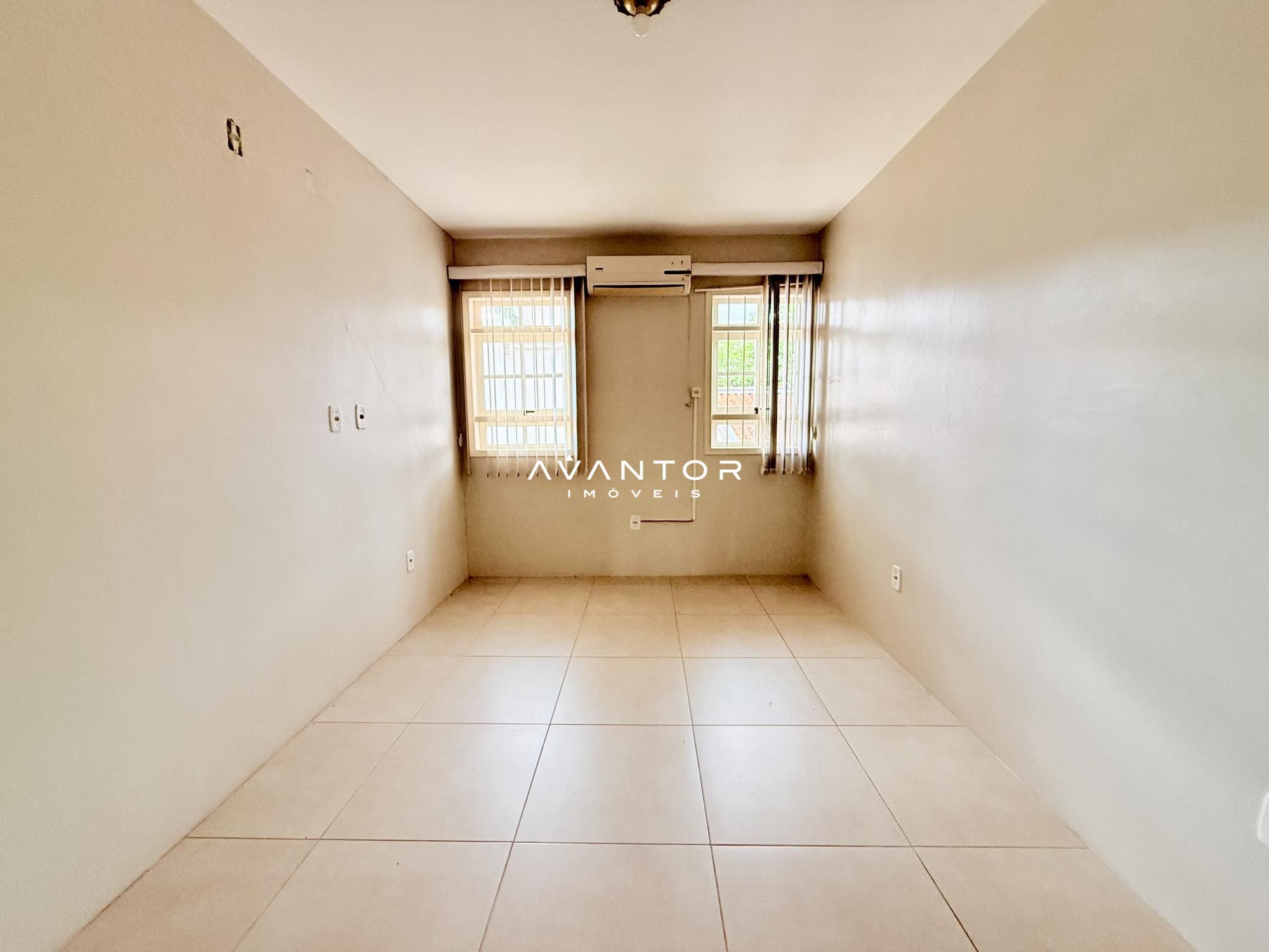 Casa com 3 quartos à venda em Nossa Senhora Medianeira, Santa Maria/RS — foto 20 de 28