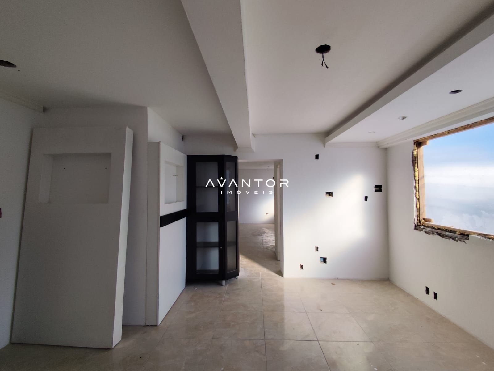 Sala Comercial com 3 salas para alugar em Centro, Santa Maria/RS — foto 4 de 7