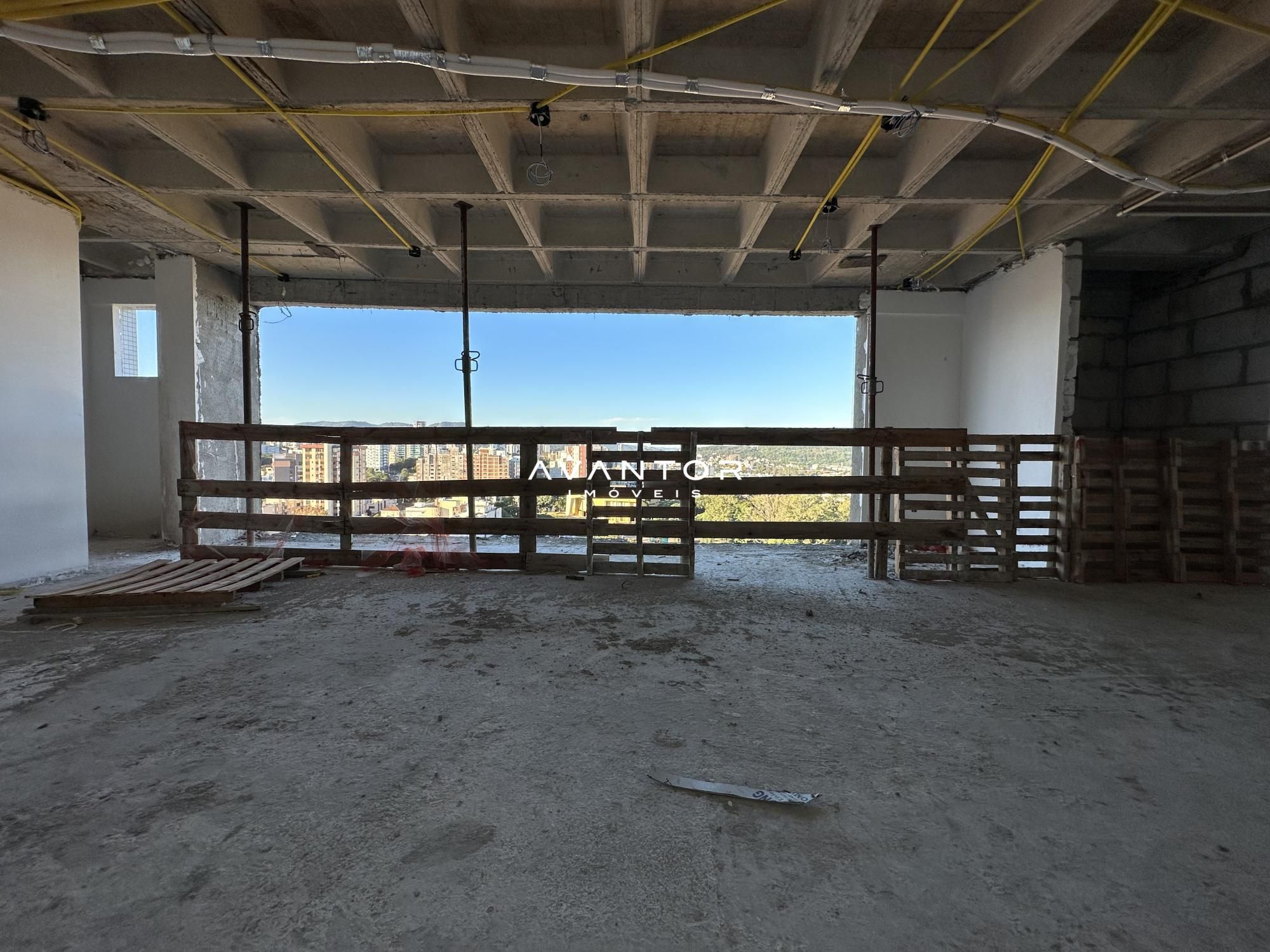 Apartamento com 3 quartos à venda no Palace Louvre Residencial, em Nossa Senhora Medianeira, Santa Maria/RS — foto 26 de 29