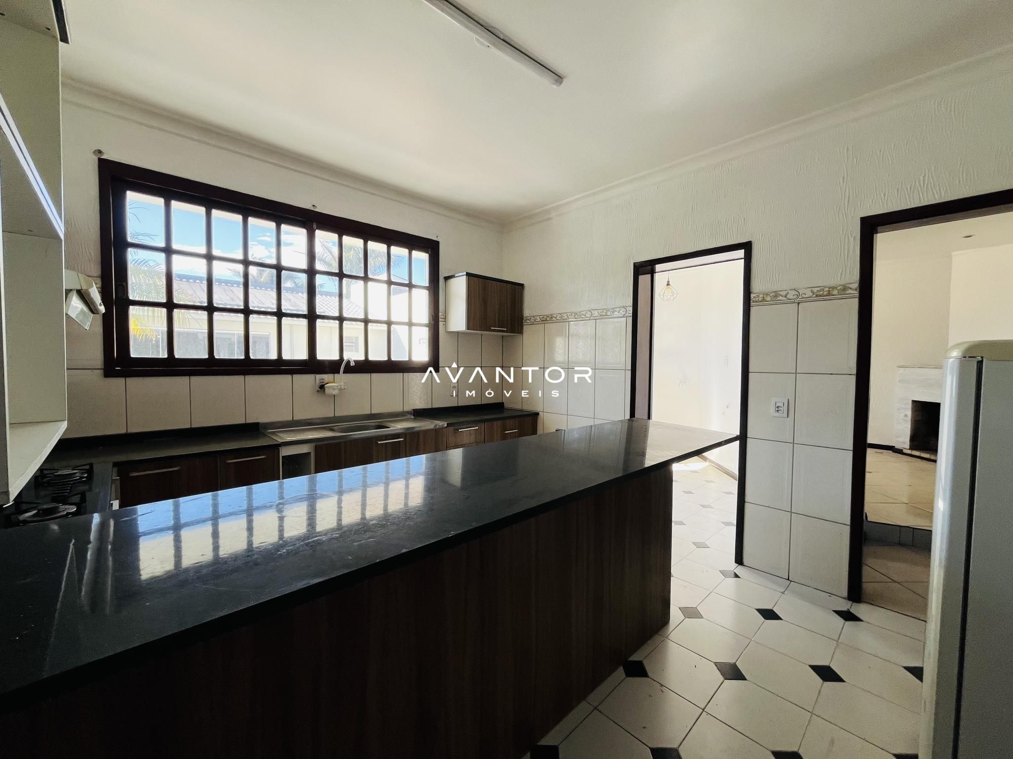 Casa com 4 quartos à venda em Camobi, Santa Maria/RS — foto 9 de 33