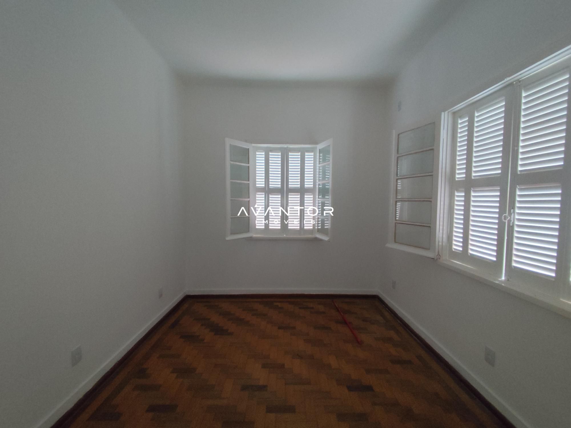 Casa Comercial com 16 salas para alugar em Camobi, Santa Maria/RS — foto 9 de 38