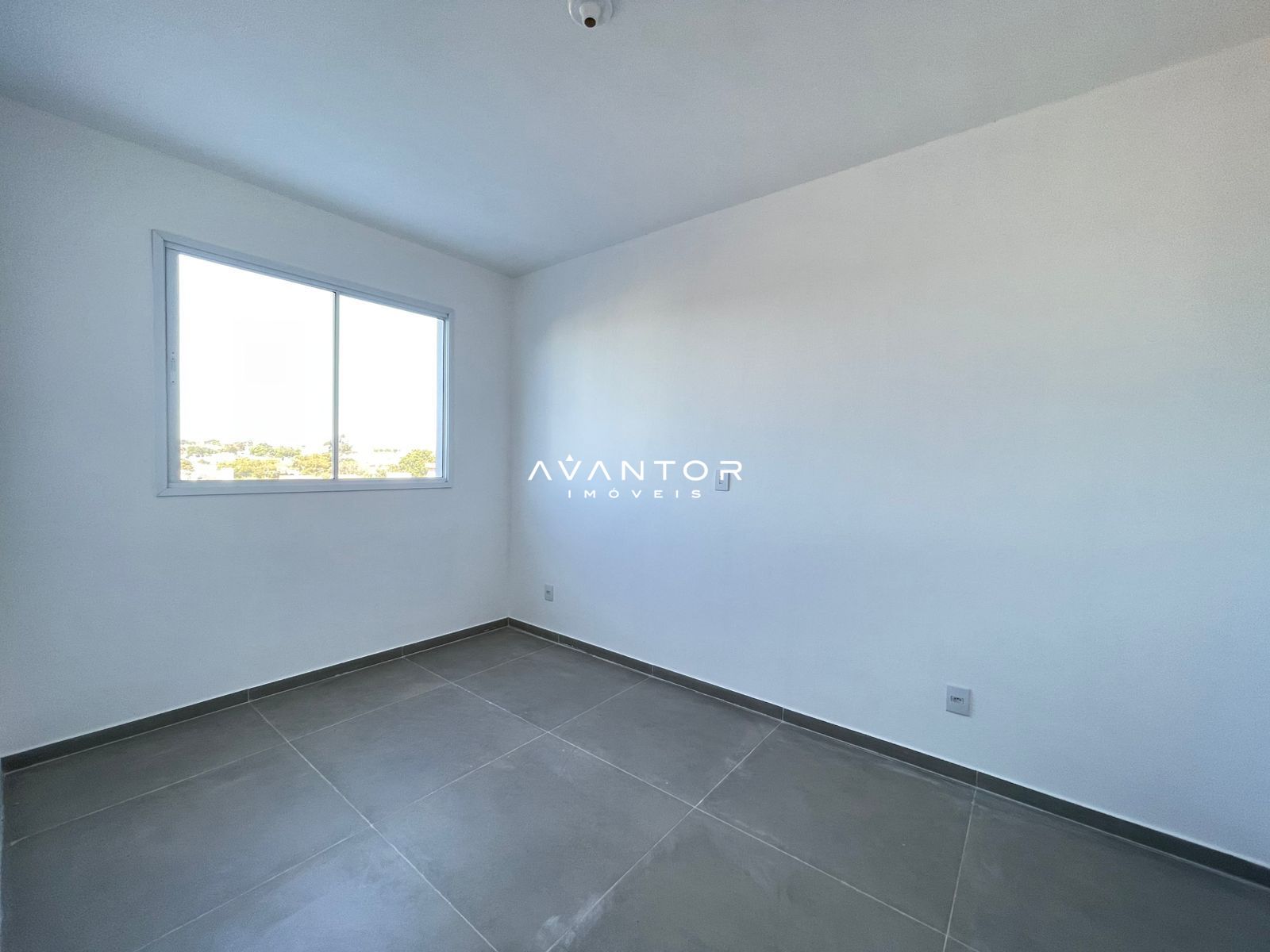 Apartamento com 2 quartos para alugar no Residencial Vô Nelci, em Camobi, Santa Maria/RS — foto 4 de 6