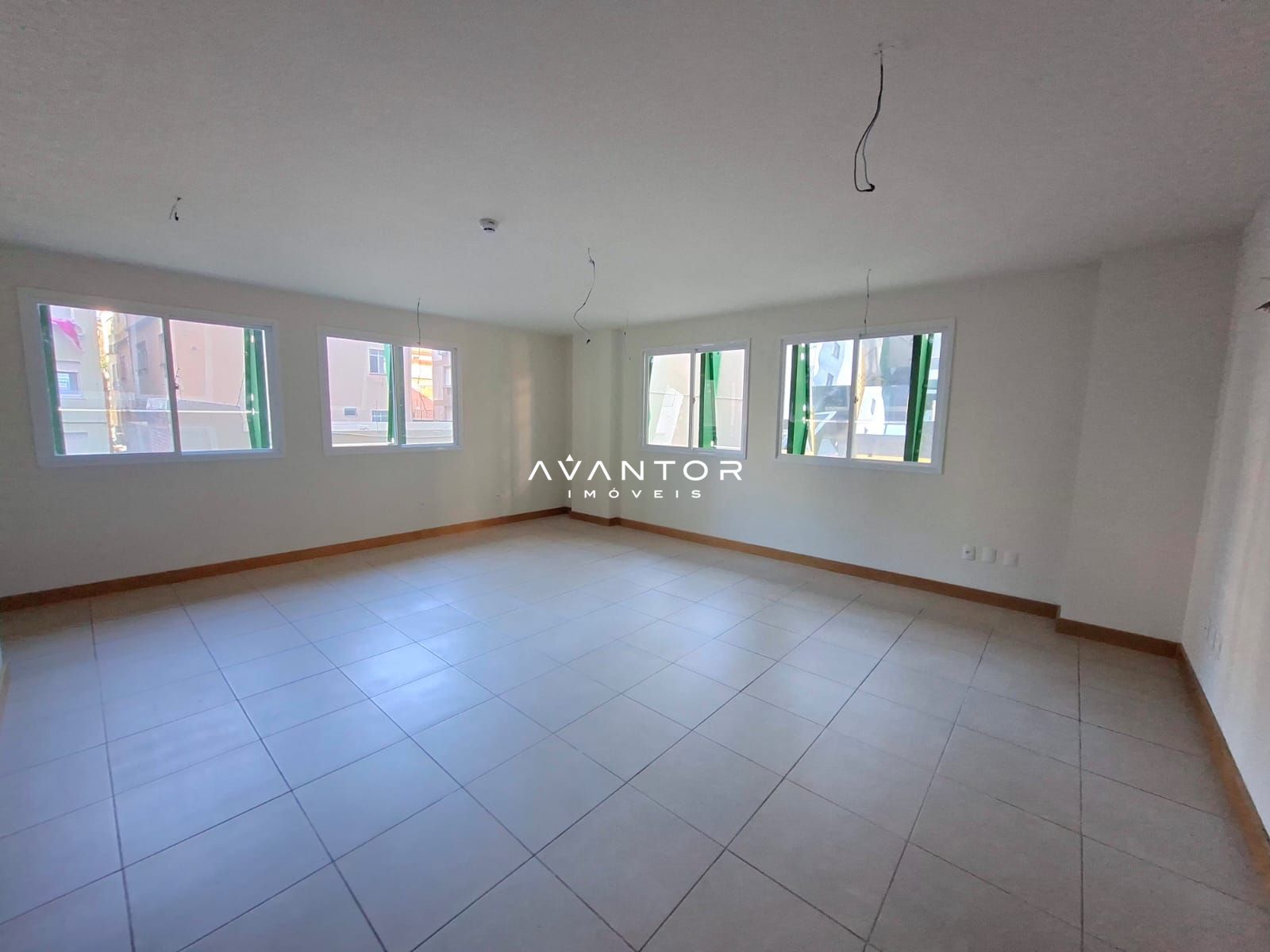 Sala Comercial com 1 sala à venda no Residencial Espírito Santo, em Centro, Santa Maria/RS — foto 3 de 9