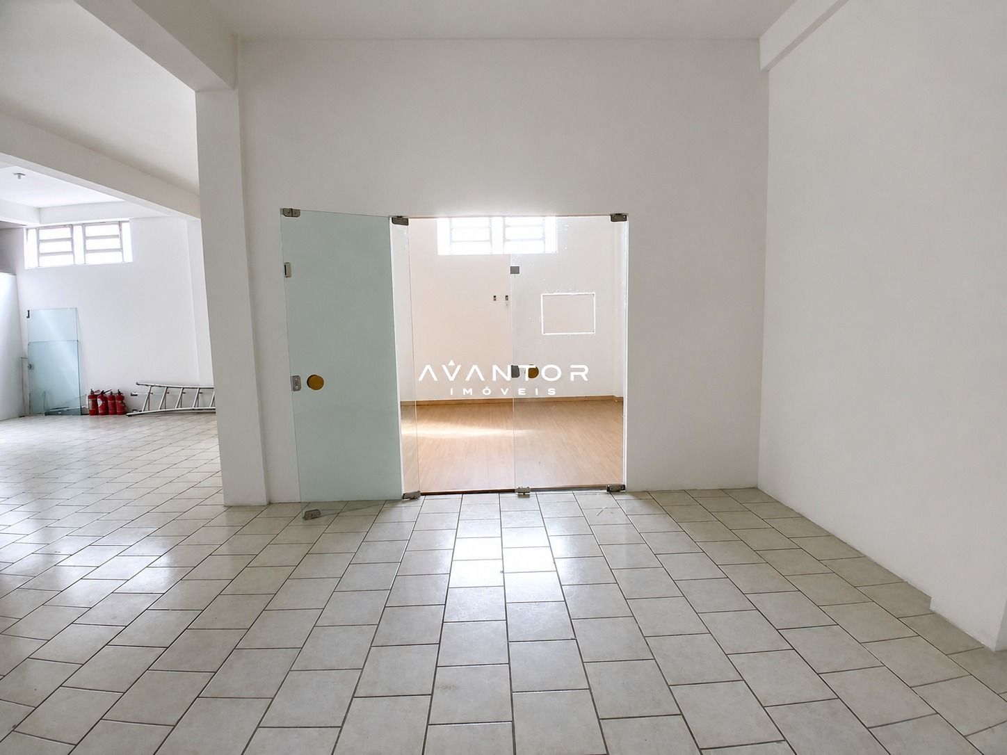 Loja com 2 salas para alugar em Nossa Senhora Medianeira, Santa Maria/RS — foto 4 de 8