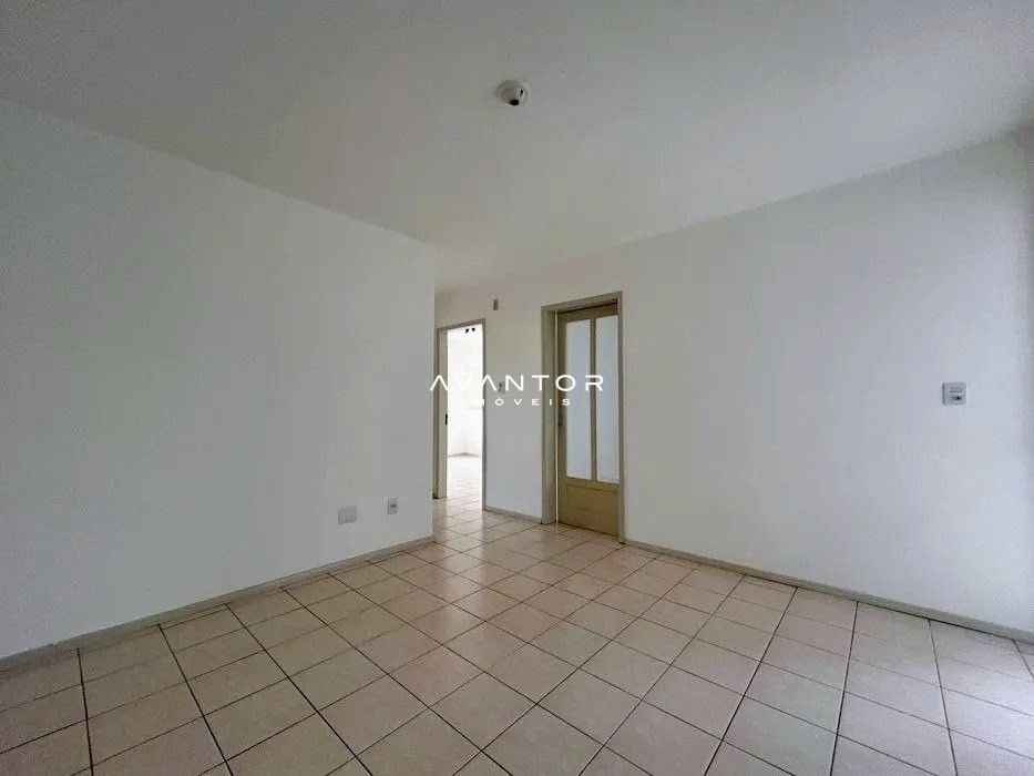 Apartamento com 2 quartos para alugar no Edifício Veneto, em Camobi, Santa Maria/RS — foto 5 de 13