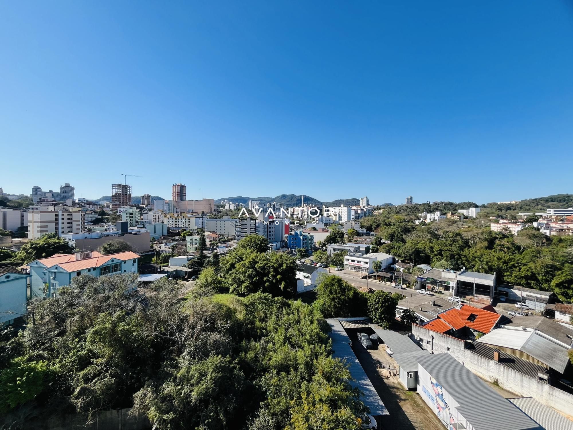 Apartamento com 3 quartos à venda no Edifício Torres Britânicas, em Nossa Senhora de Lourdes, Santa Maria/RS — foto 5 de 15