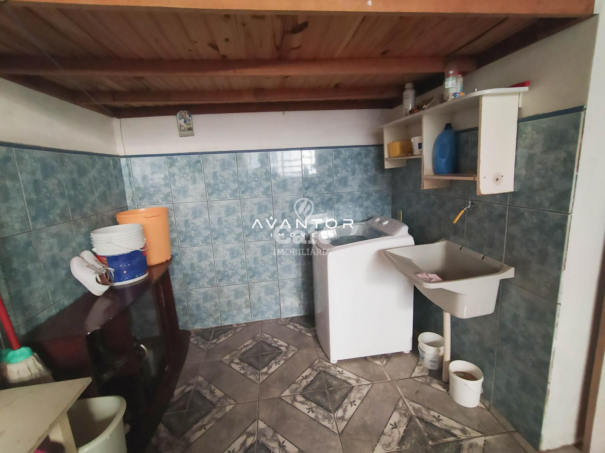 Casa, 4 Dormitórios, 1 Suíte, 3 Banheiros, 2 Vagas, Pátio, Salão De Festas, Churrasqueira — Casa com 4 quartos à venda em Dom Antônio Reis, Santa Maria/RS