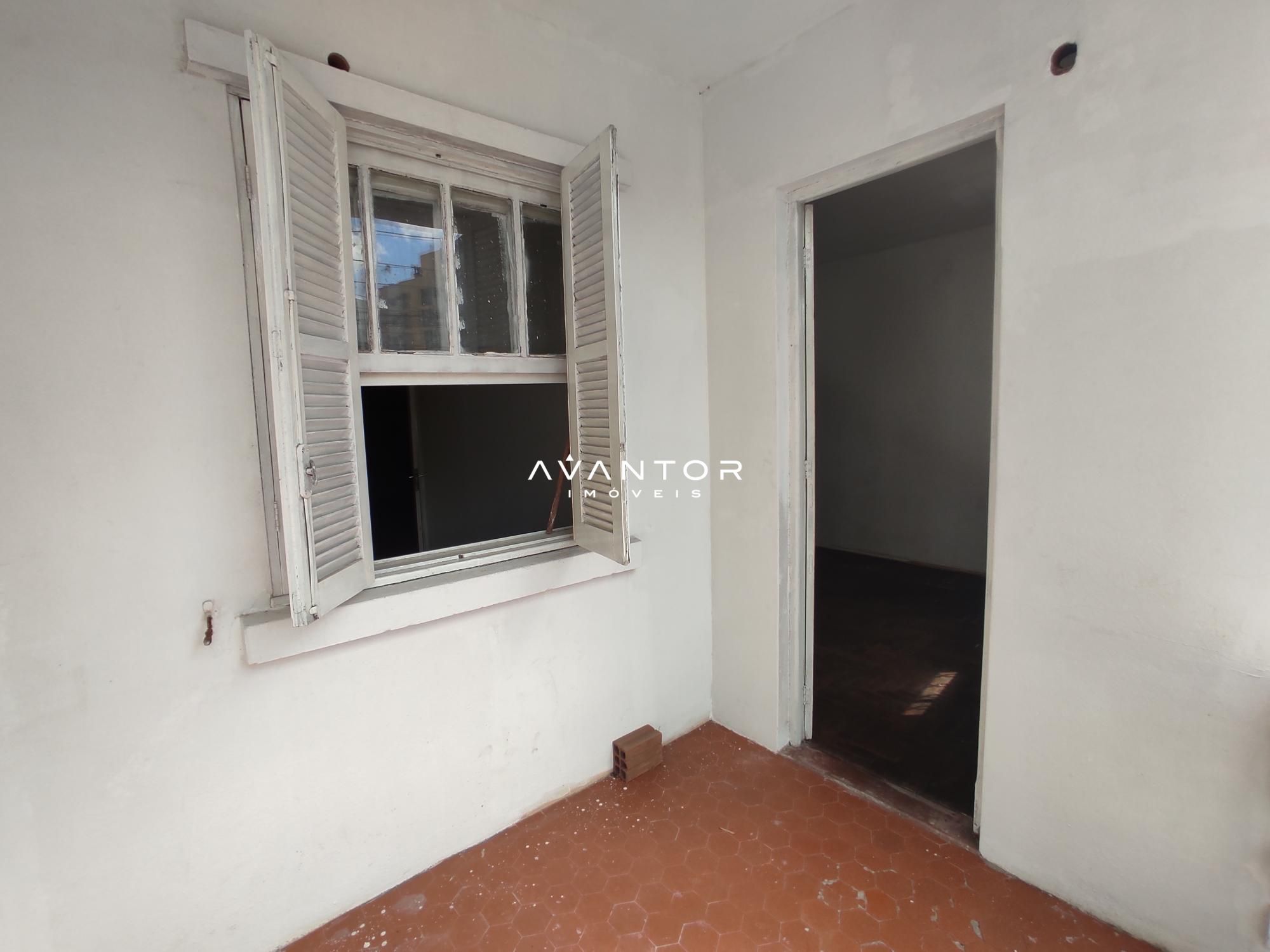 Casa Comercial com 1 sala à venda em Centro, Santa Maria/RS — foto 6 de 17