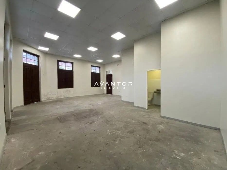 Sala Comercial com 1 sala para alugar em Centro, Santa Maria/RS — foto 3 de 7