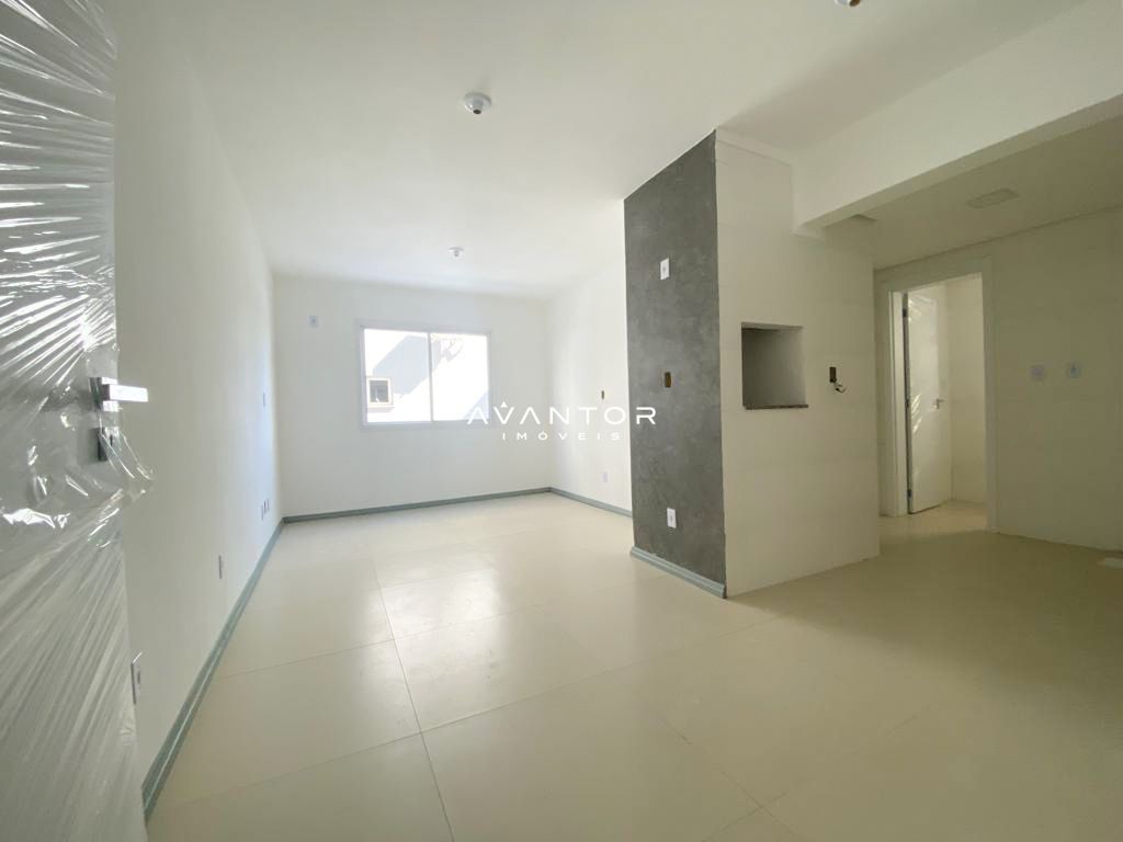 Apartamento 01 dormitório com vaga de garagem em Camobi e agua quente nas torneiras — Apartamento com 1 quarto à venda em Camobi, Santa Maria/RS