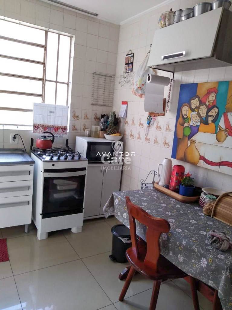 Apartamento 2 dormitórios, e 1 dependência de empregada, Bairro Fátima — Apartamento com 2 quartos à venda em Nossa Senhora de Fátima, Santa Maria/RS