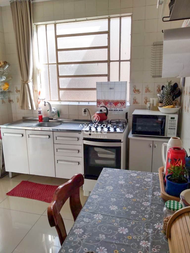 Apartamento 2 dormitórios, e 1 dependência de empregada, Bairro Fátima — Apartamento com 2 quartos à venda em Nossa Senhora de Fátima, Santa Maria/RS