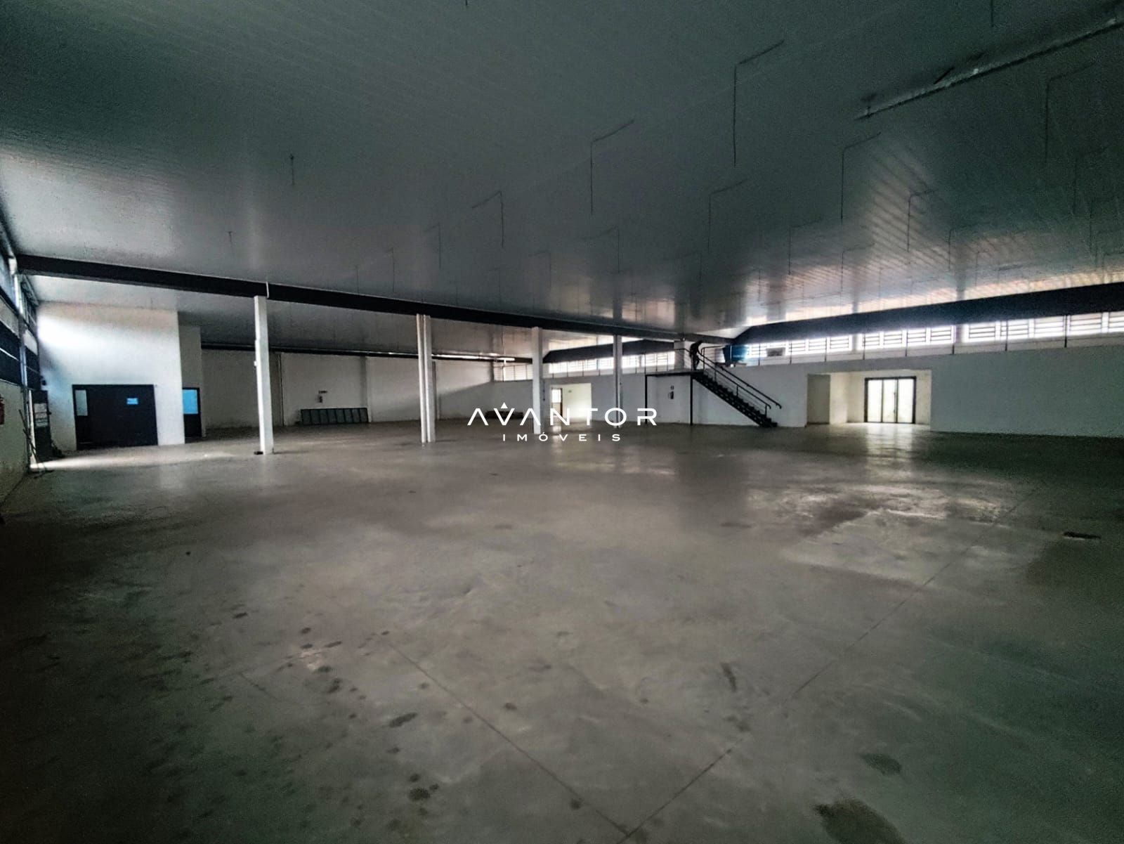 Pavilhão com 3 salas para alugar em Tomazetti, Santa Maria/RS — foto 4 de 6