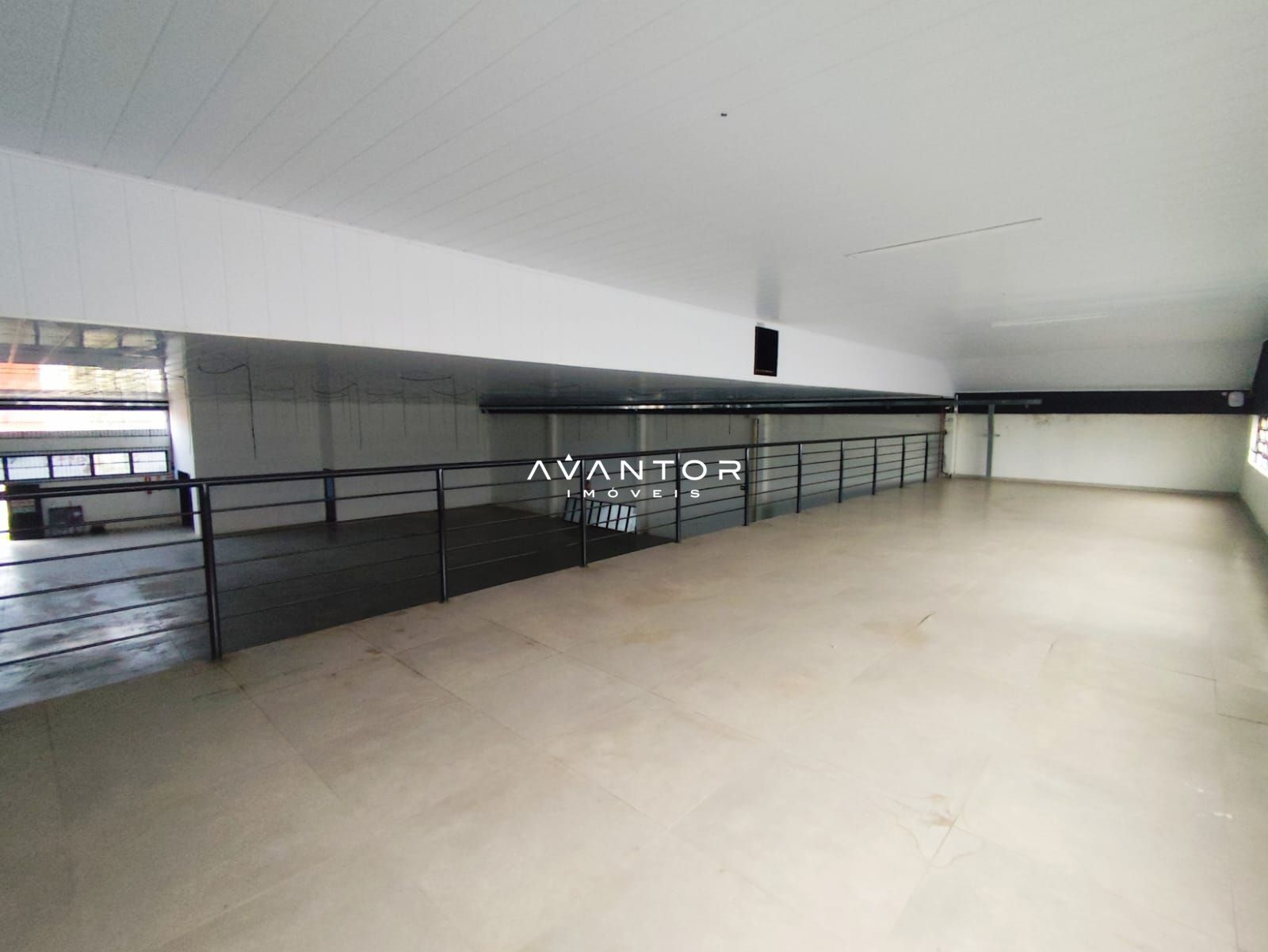 Pavilhão com 3 salas para alugar em Tomazetti, Santa Maria/RS — foto 6 de 6