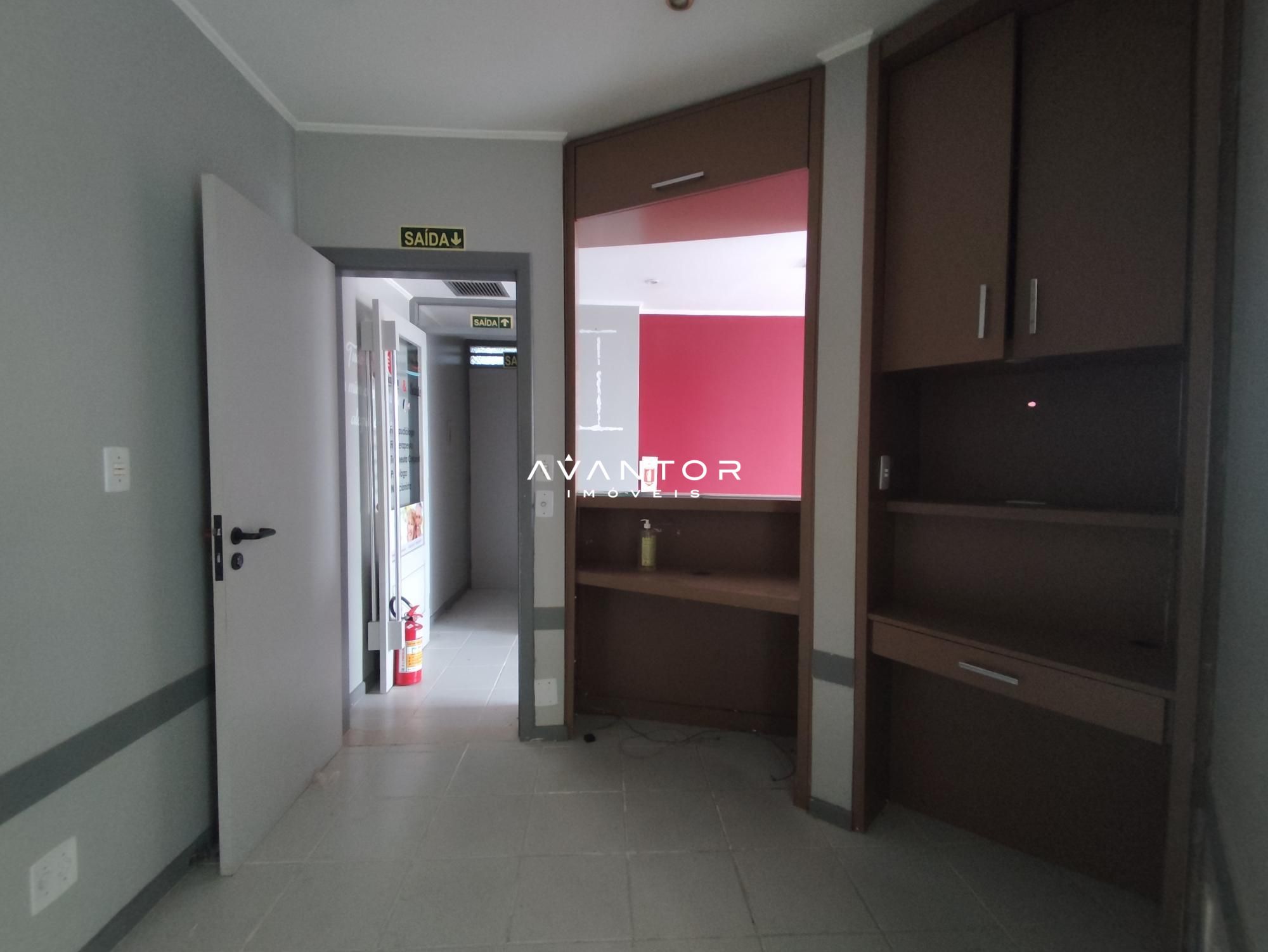 Sala Comercial com 6 salas à venda em Centro, Santa Maria/RS — foto 17 de 18