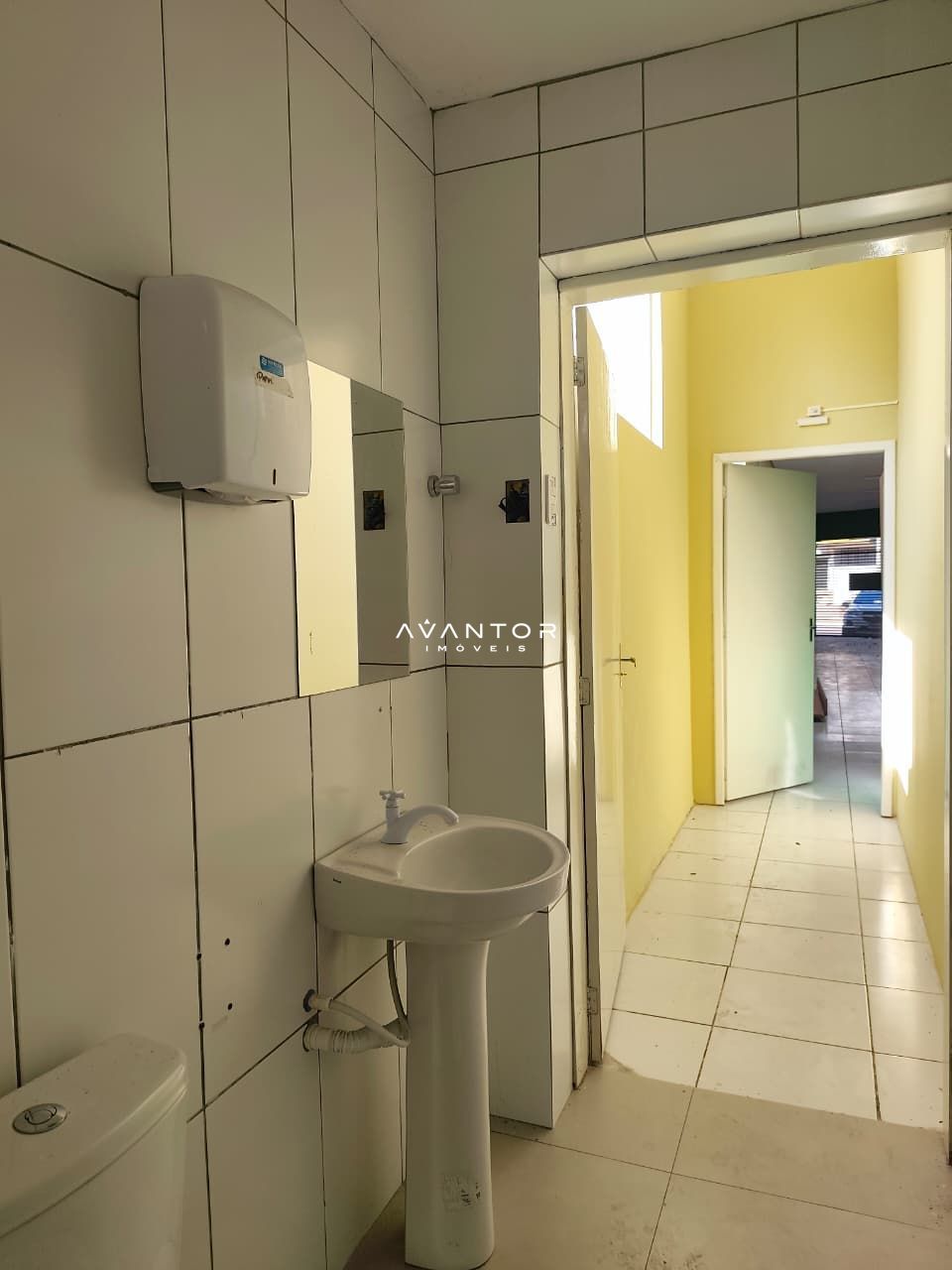 Loja com 1 sala para alugar em Centro, Santa Maria/RS — foto 10 de 27