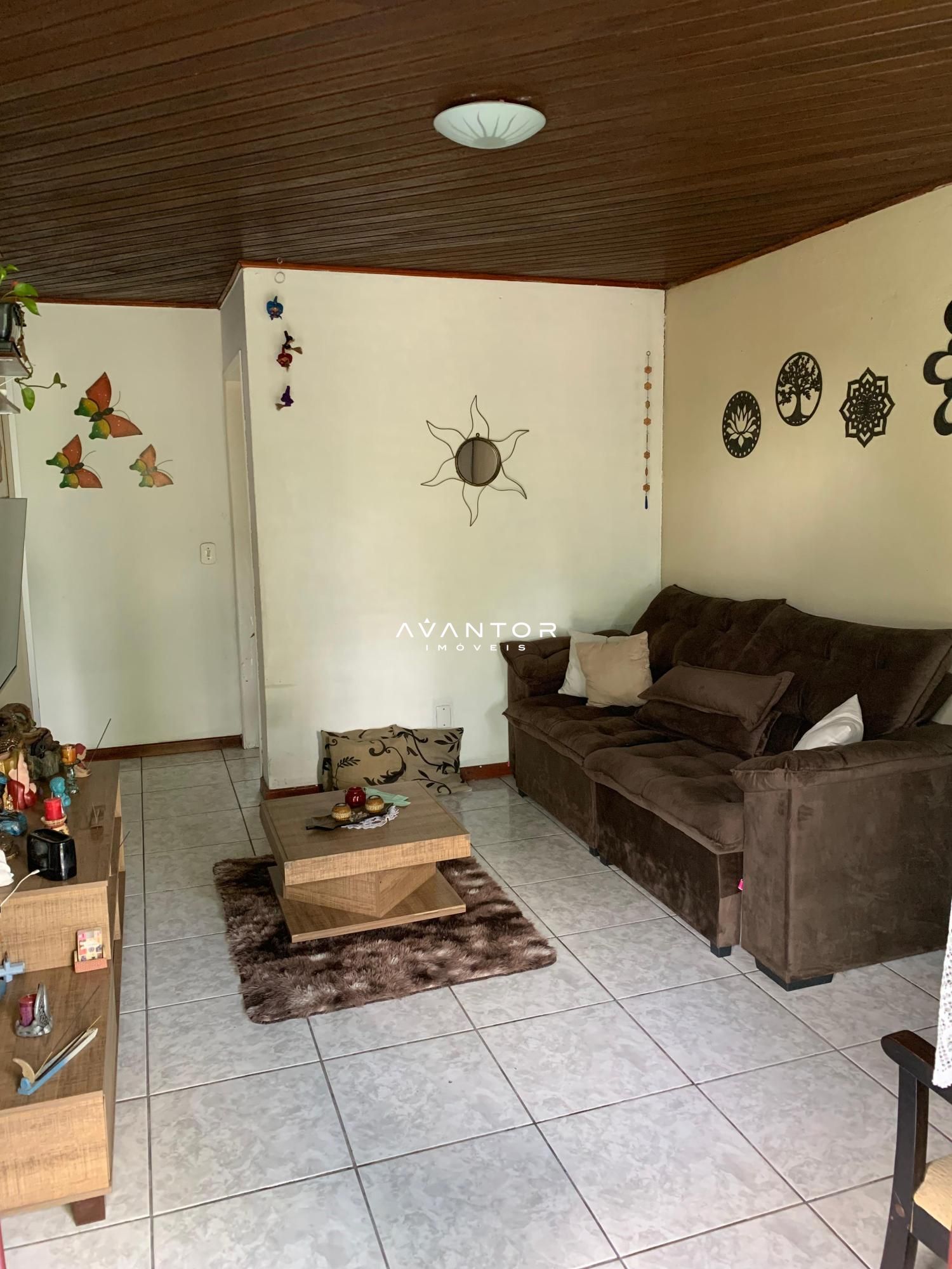 Casa com 2 quartos à venda em Urlândia, Santa Maria/RS — foto 2 de 9