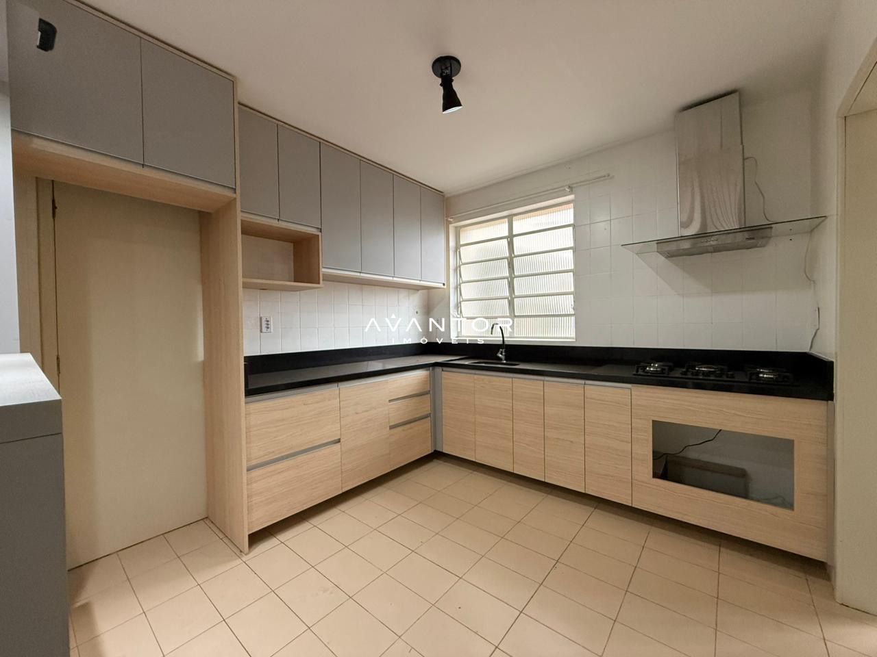 Apartamento com 3 quartos à venda no Edifício Treviso, em Nossa Senhora das Dores, Santa Maria/RS — foto 4 de 16