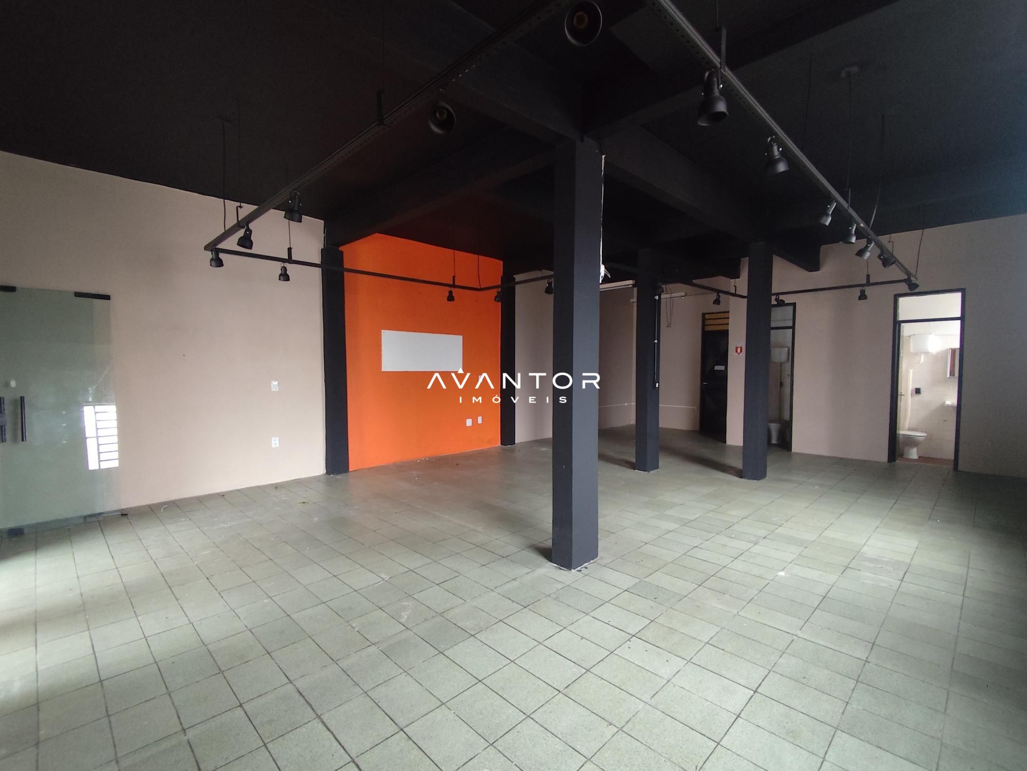 Sala Comercial com 1 sala para alugar em Nossa Senhora de Fátima, Santa Maria/RS — foto 2 de 7