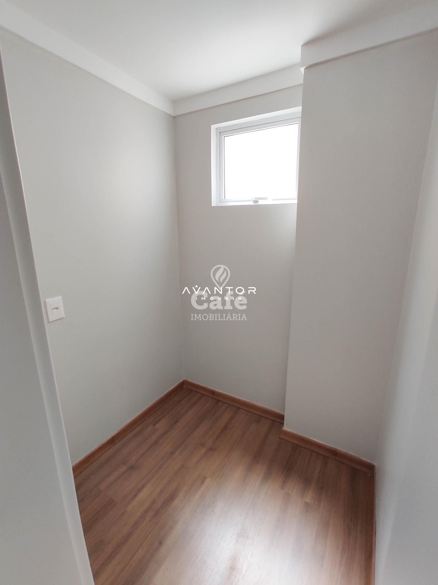 Residencial Solar dos Pampas - Apartamento 3 dormitórios e 2 vagas de garagem - Bairro Dor — Apartamento com 3 quartos à venda em Nossa Senhora das Dores, Santa Maria/RS