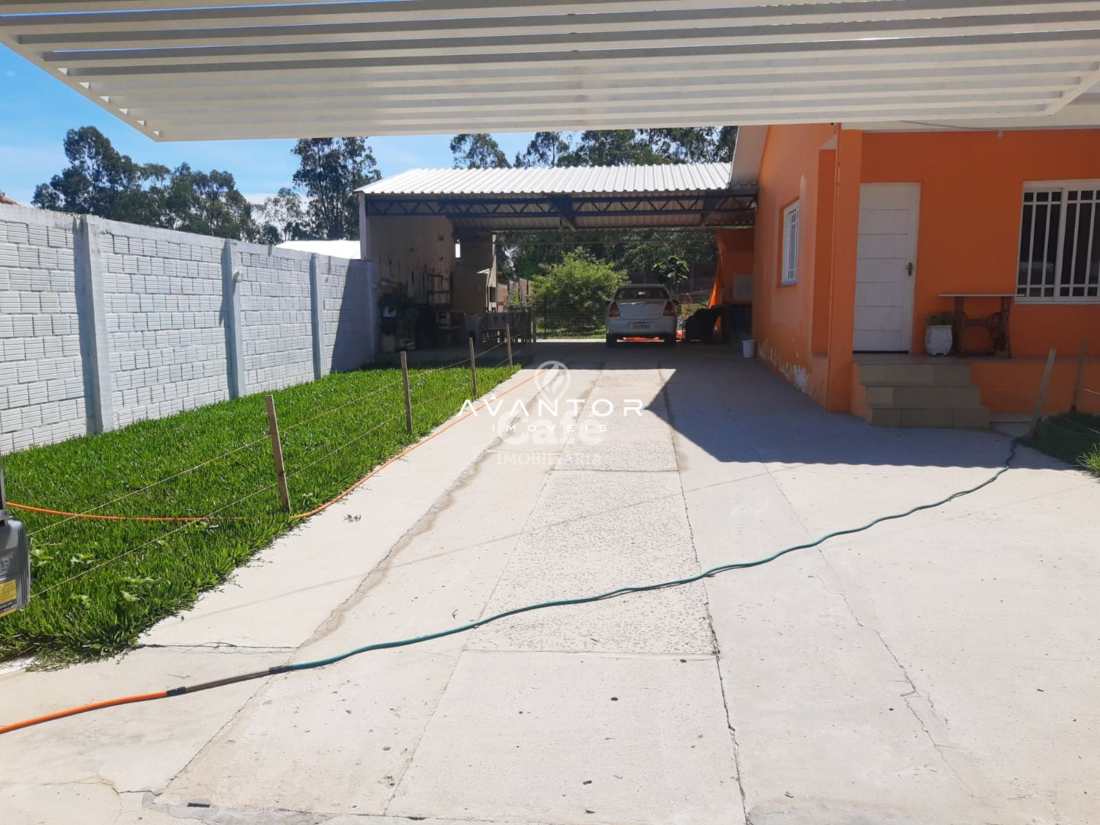 Casa em Itaara de 2 Dormitórios, Sala de Estar, Lareira, Banheiro Social, Cozinha, Área de — Casa com 2 quartos à venda em Etelvina, Itaara/RS