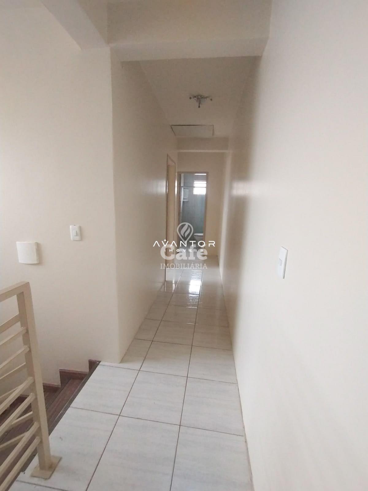 Belissima casa no bairro novo horizonte — Casa com 3 quartos à venda em Camobi, Santa Maria/RS