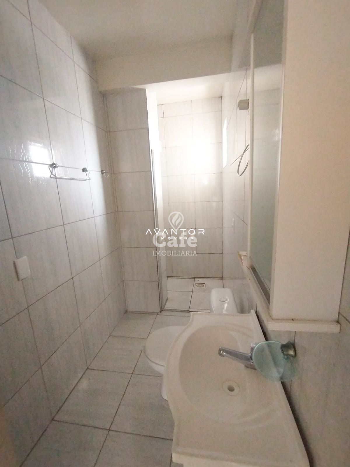 Belissima casa no bairro novo horizonte — Casa com 3 quartos à venda em Camobi, Santa Maria/RS