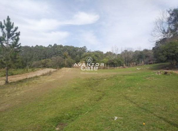 Casa Em Itaara De 3 Dormitórios, Sala, Banheiro Social, Cozinha, Varanda e amplo terreno d — Casa com 3 quartos à venda em Etelvina, Itaara/RS