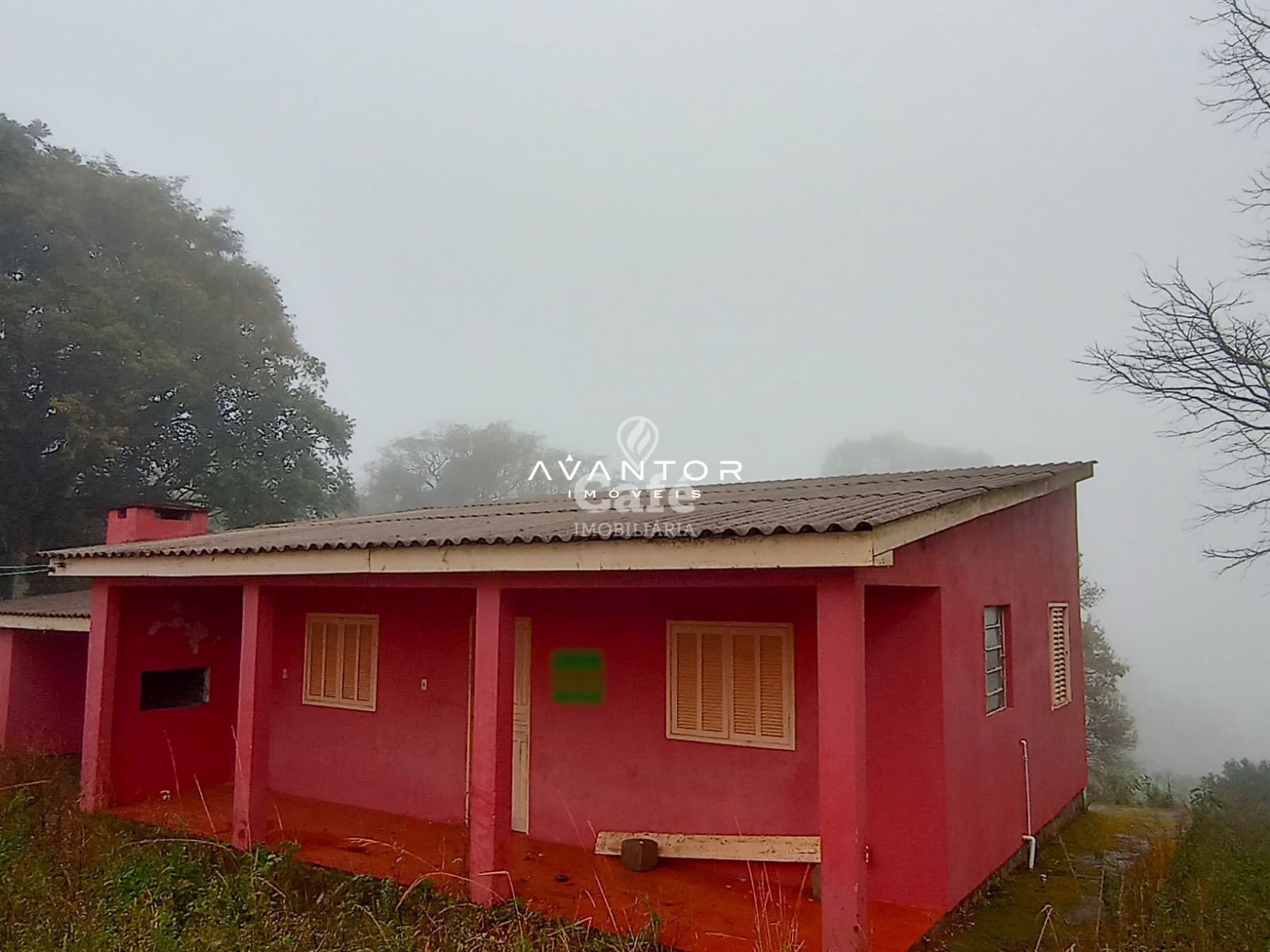 Chácara em São Martinho da Serra com 3.026 m², mais Casa De 2 Dormitórios, Sala, Banheiro — Chácara com 2 quartos à venda em Centro, São Martinho da Serra/RS