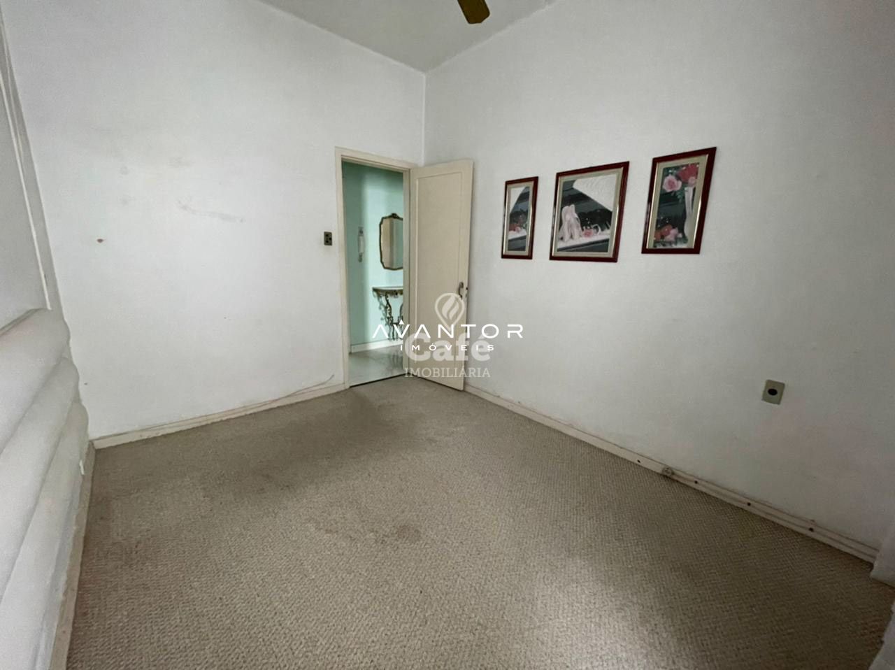Casa a venda no centro de Santa Maria — Casa com 3 quartos à venda em Centro, Santa Maria/RS
