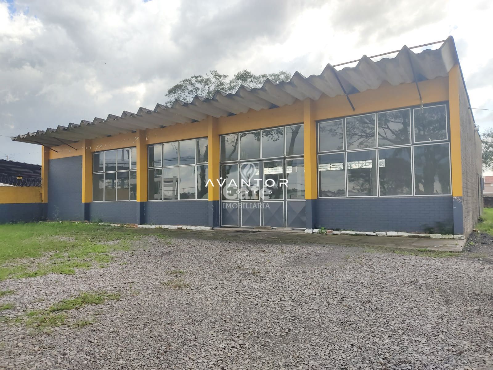 Prédio Comercial à venda em Juscelino Kubitschek, Santa Maria/RS — foto 3 de 9