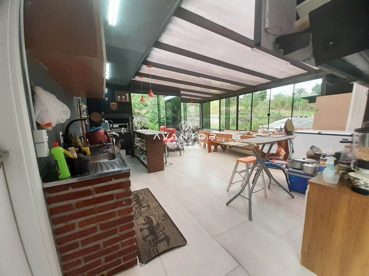 Casa 5 dormitórios sendo 2 suites — Casa com 5 quartos à venda em Nossa Senhora do Perpétuo Socorro, Santa Maria/RS