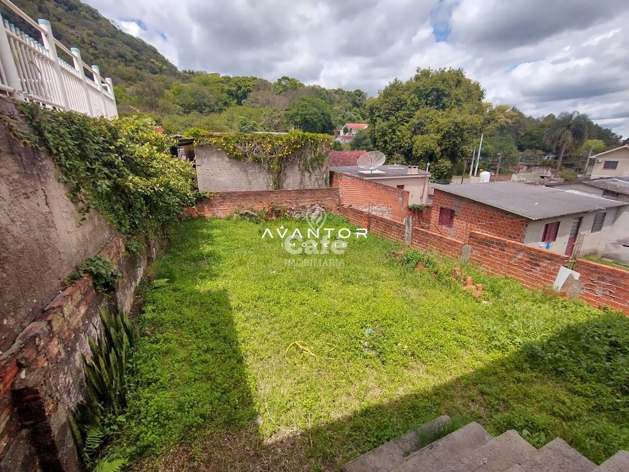 Linda casa no bairro perpétuo socorro — Casa com 2 quartos à venda em Nossa Senhora do Perpétuo Socorro, Santa Maria/RS